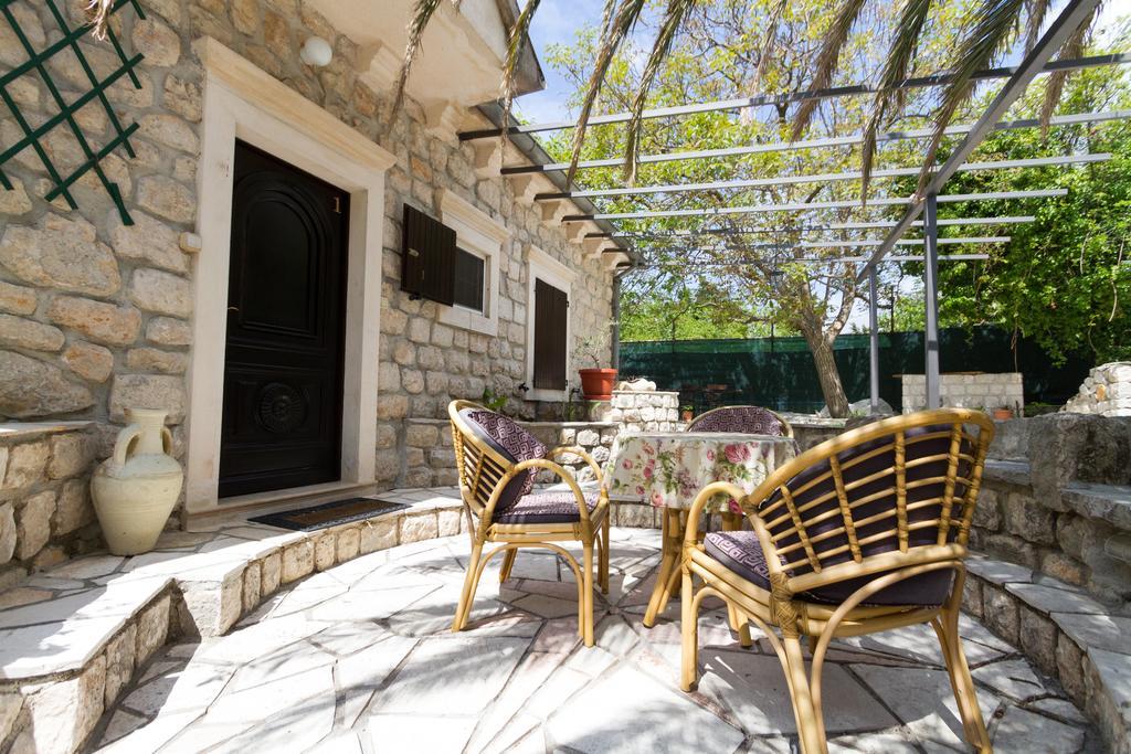 Hill Apartments Kotor Ngoại thất bức ảnh