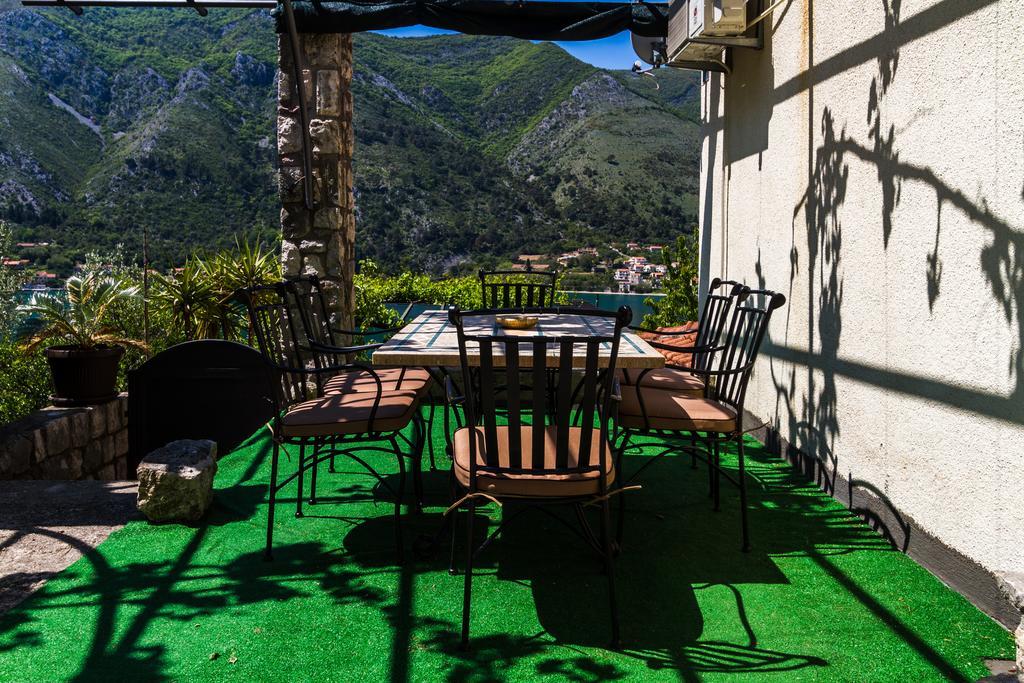 Hill Apartments Kotor Ngoại thất bức ảnh